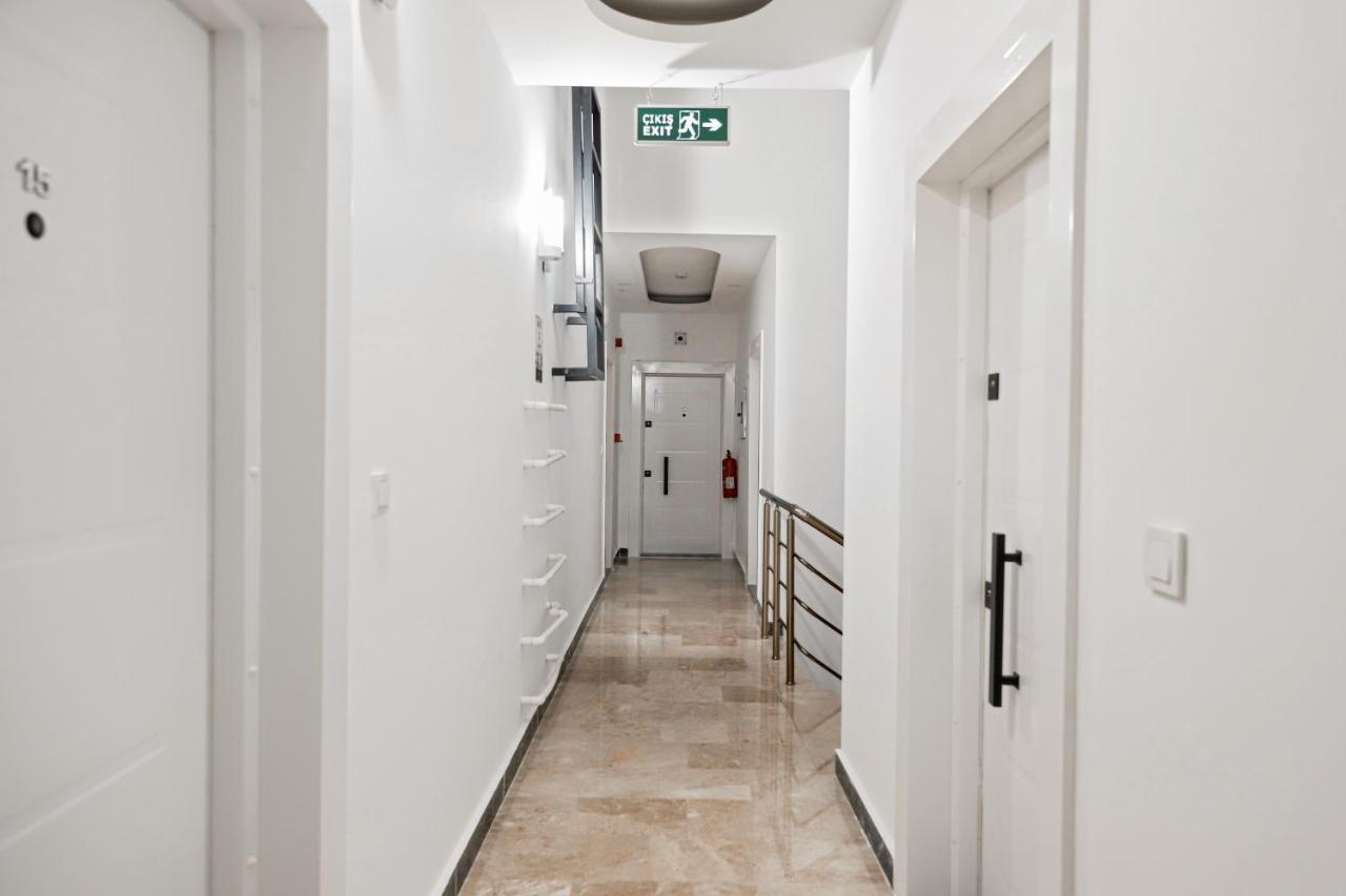Adam Apart Hotel Анталия Екстериор снимка